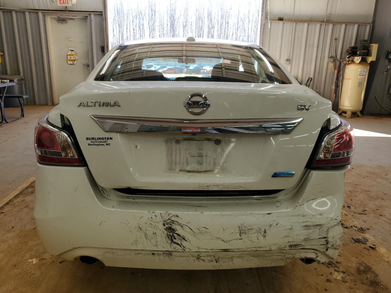 2015 Nissan Altima - Image 6