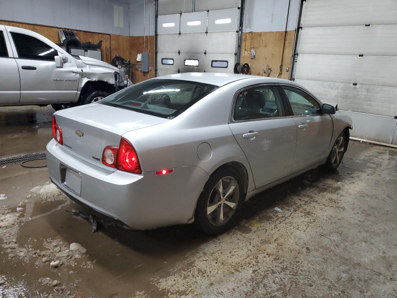 2011 Chevrolet Malibu - Image 3