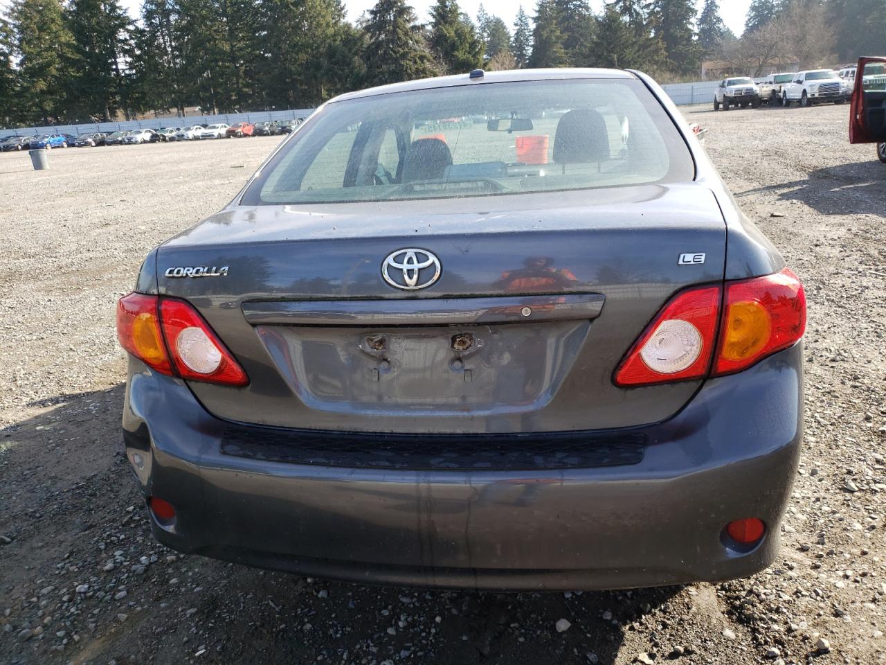 2010 Toyota Corolla - Image 6