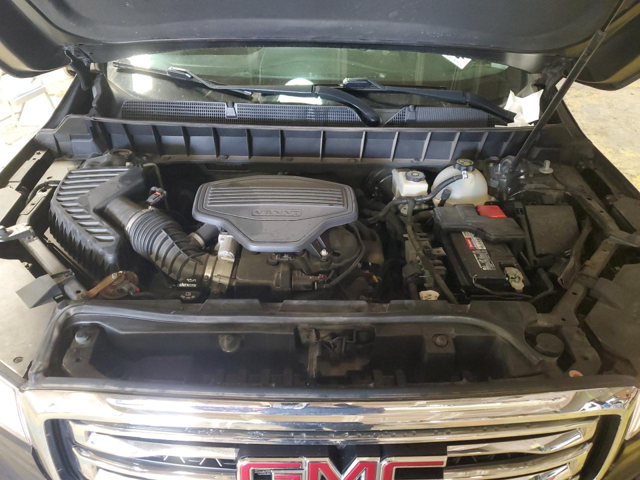 2017 GMC Acadia - Image 13