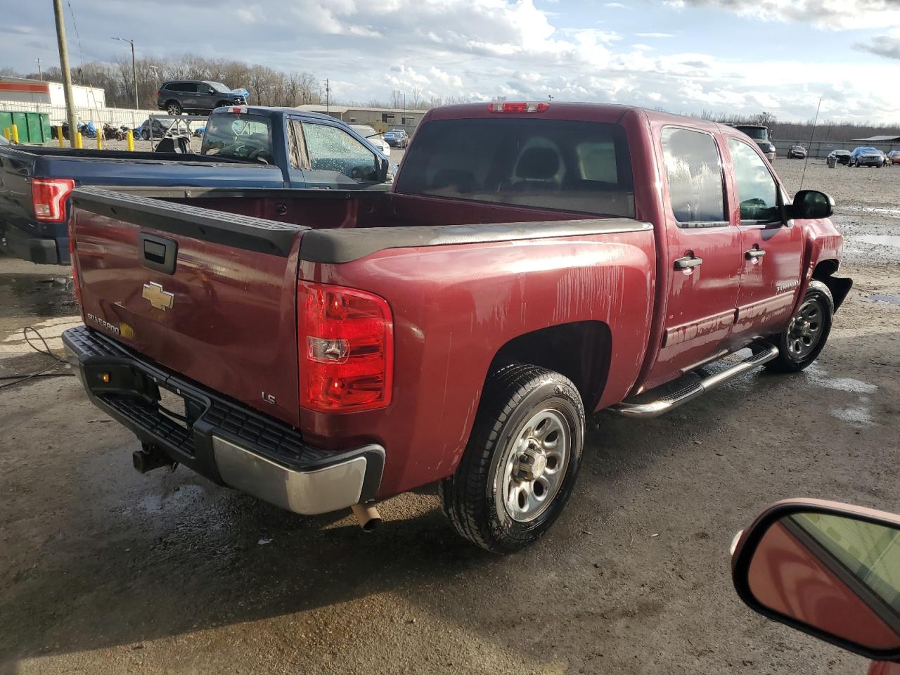 2009 Chevrolet Silverado - Image 3