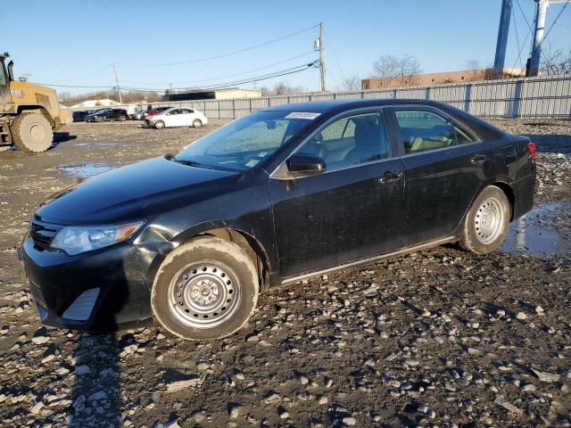 2014 Toyota Camry Hybrid