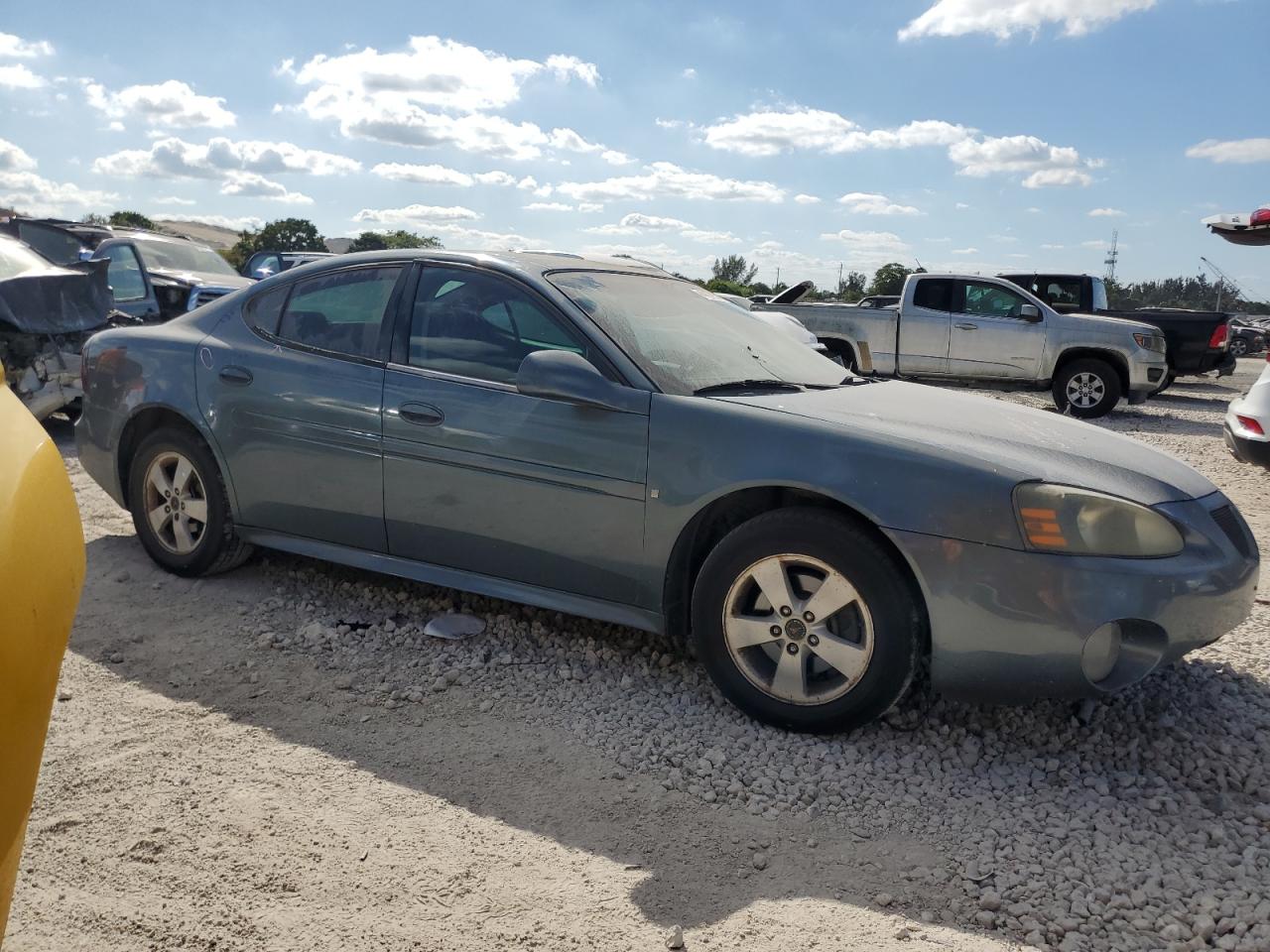 2006 Pontiac Grand Prix - Image 4