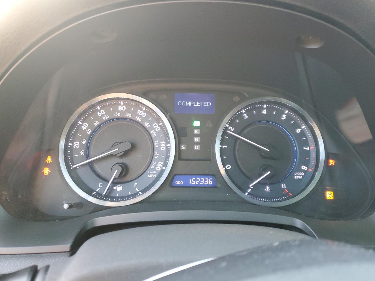 2011 Lexus IS - Image 9