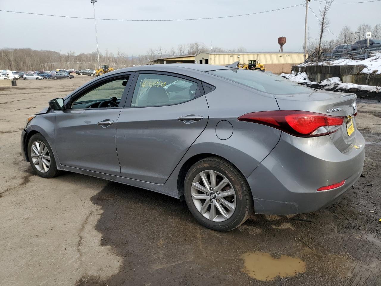 2014 Hyundai Elantra - Image 2