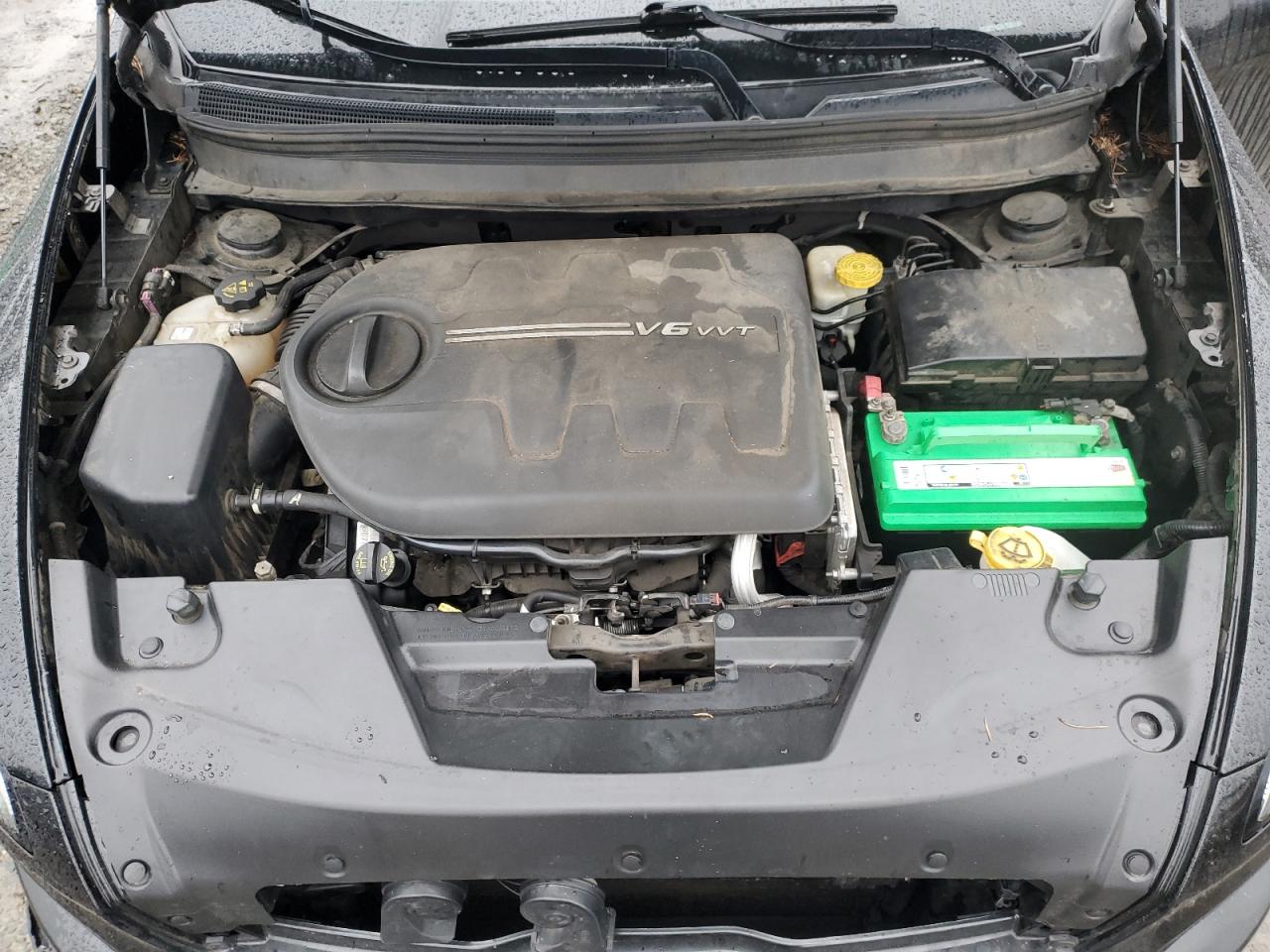 2015 Jeep Grand Cherokee - Image 14