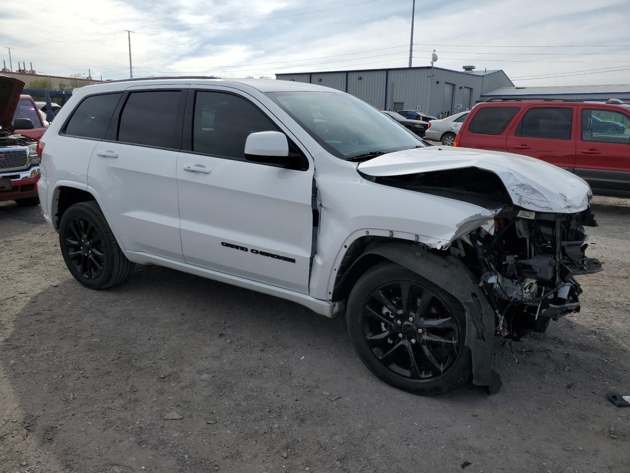 2020 Jeep Grand Cherokee - Image 4