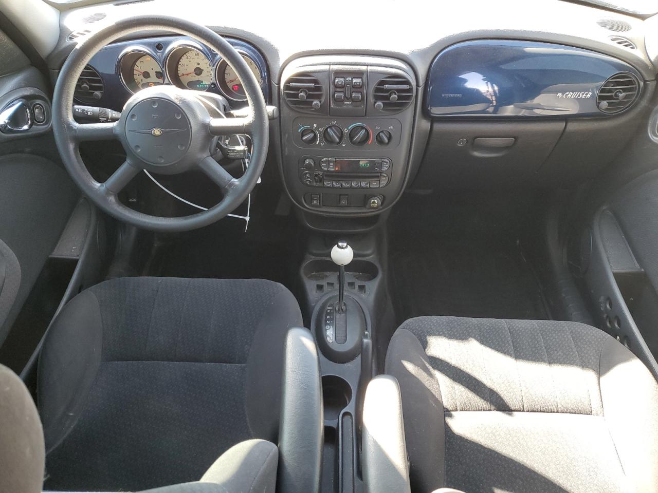 2003 Chrysler PT Cruiser - Image 8