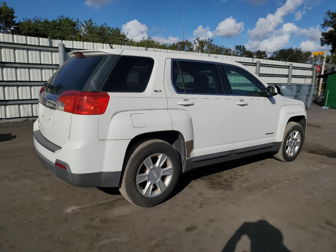 2011 GMC Terrain - Image 3