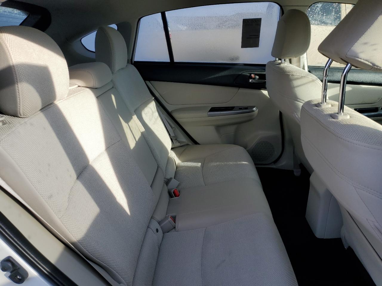 2015 Subaru XV - Image 11