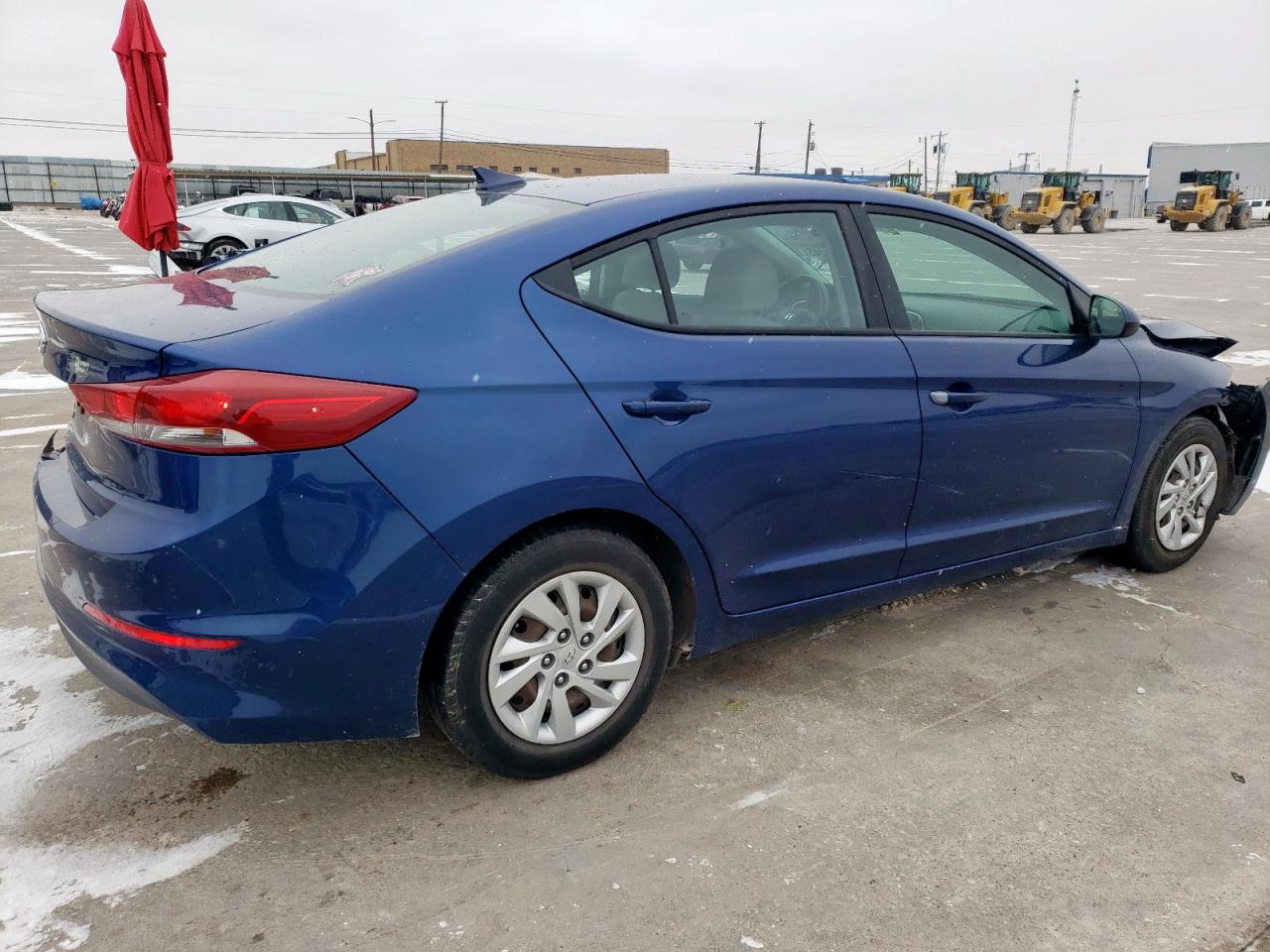 2017 Hyundai Elantra - Image 3