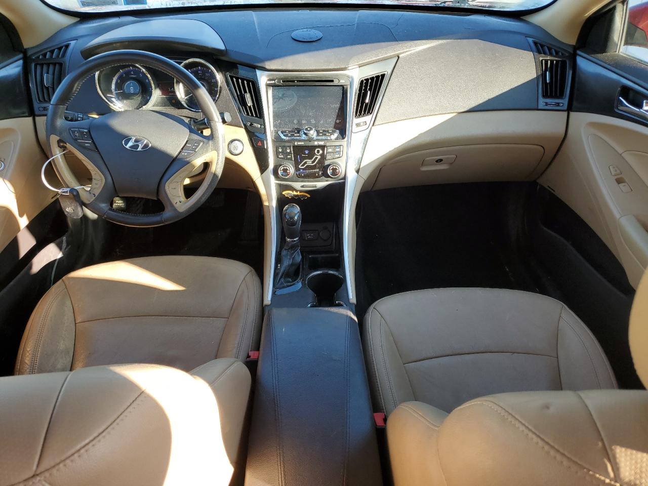 2013 Hyundai Sonata - Image 8