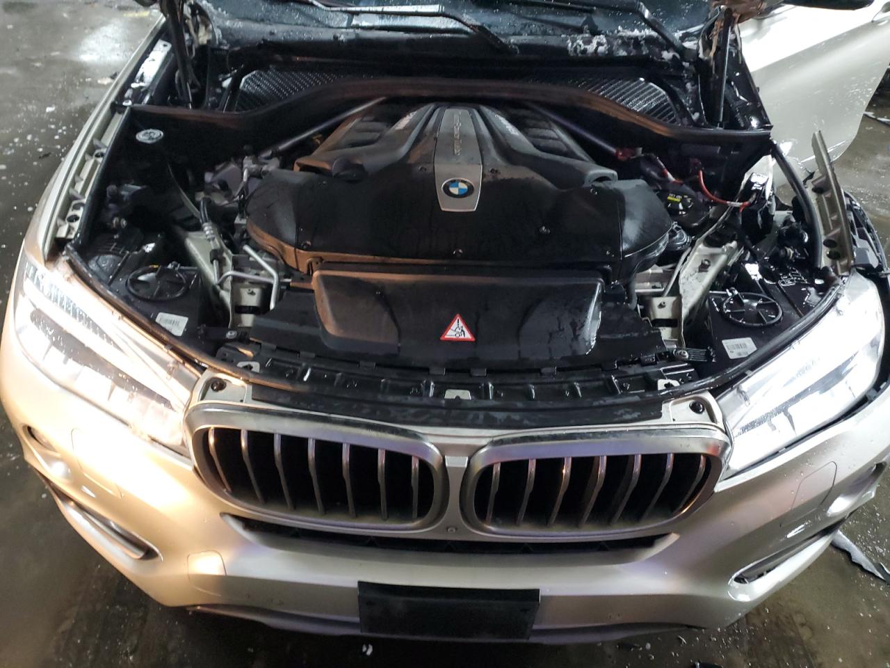 2015 BMW X6 - Image 12