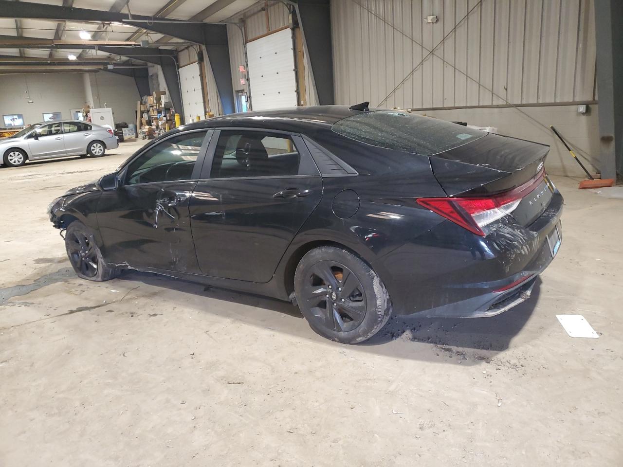 2021 Hyundai Elantra - Image 2