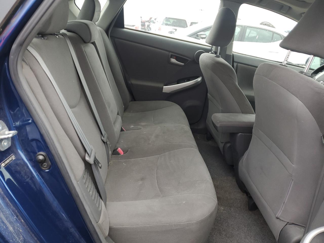 2010 Toyota Prius - Image 10