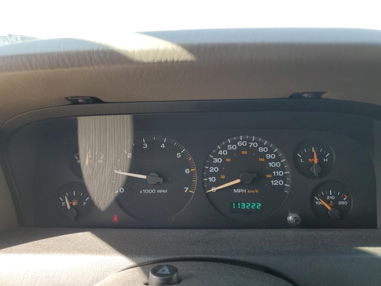 2003 Jeep Grand Cherokee - Image 9