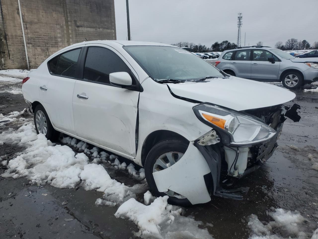 2017 Nissan Versa - Image 4