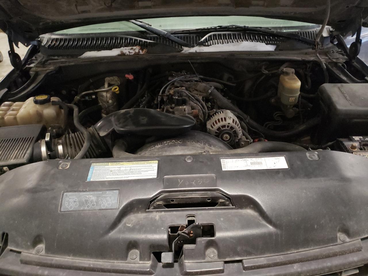 2000 Chevrolet Silverado - Image 11