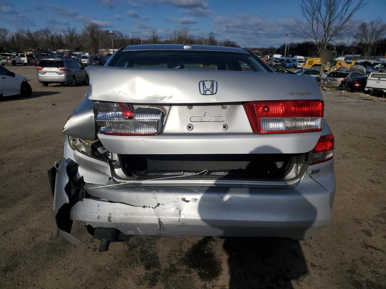 2004 Honda Accord - Image 6