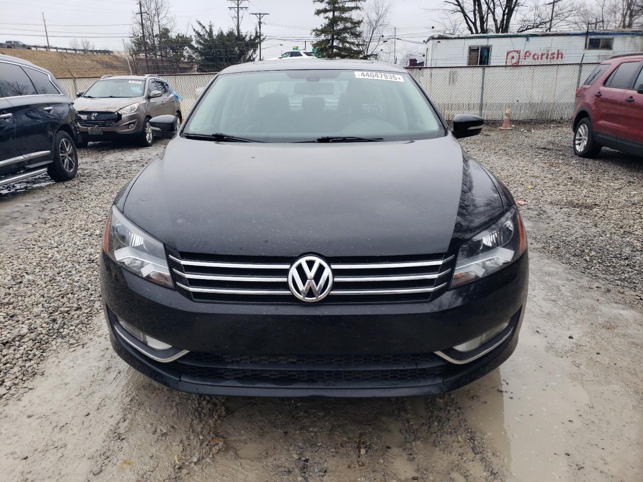 2015 Volkswagen Passat - Image 5