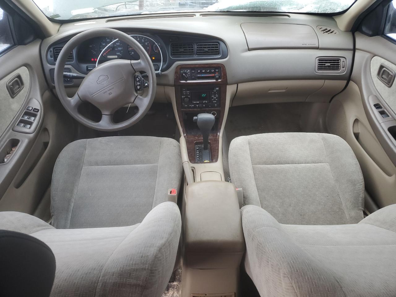2001 Nissan Altima - Image 8