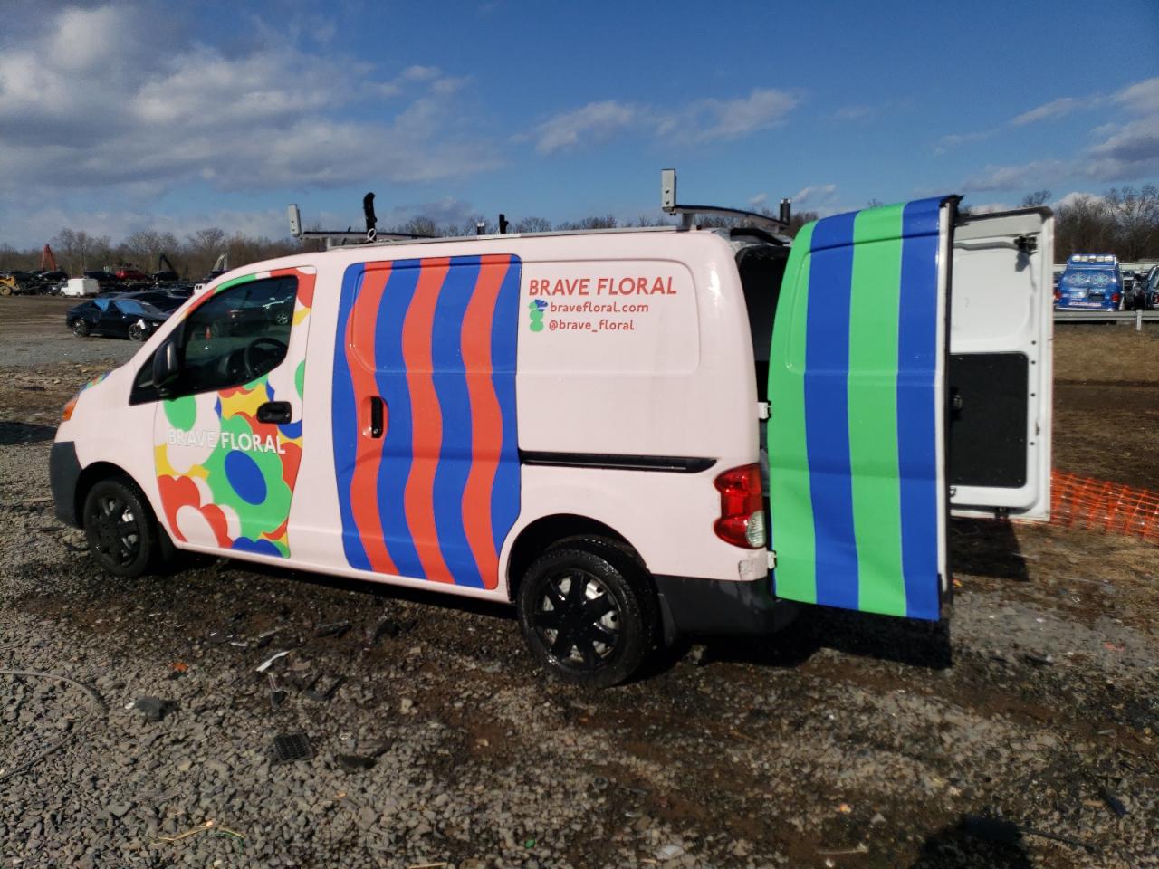 2018 Nissan NV - Image 2
