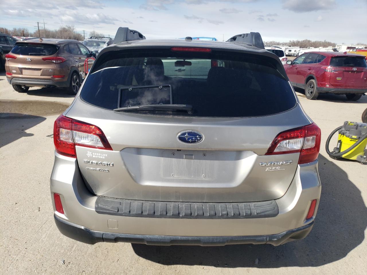 2015 Subaru Outback - Image 6