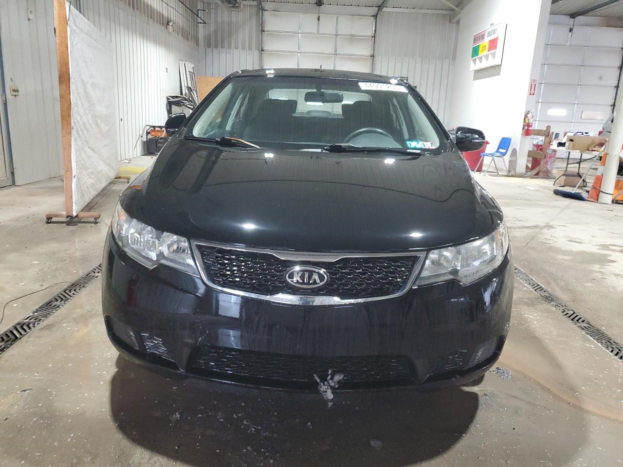 2012 Kia Forte - Image 5