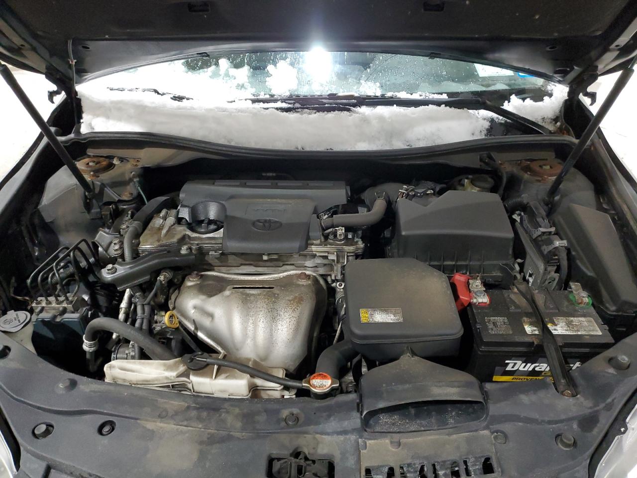 2016 Toyota Camry - Image 11