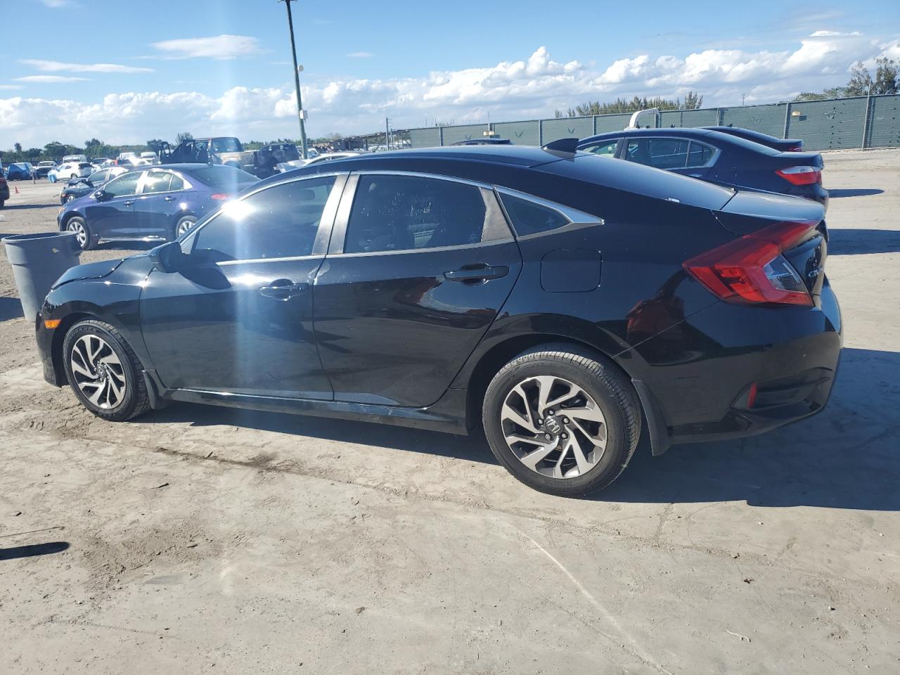 2017 Honda Civic - Image 2