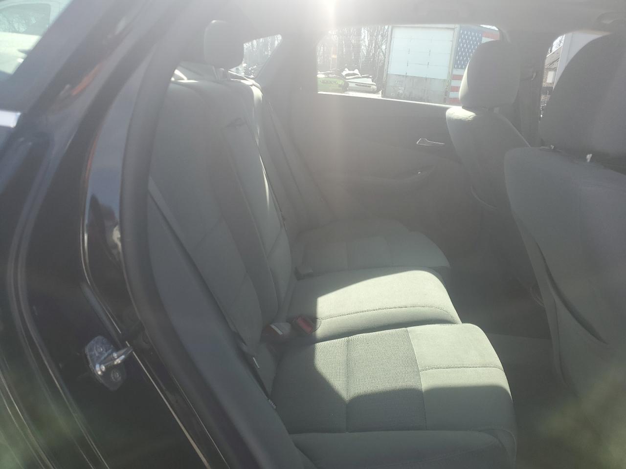 2015 Chevrolet Impala - Image 10