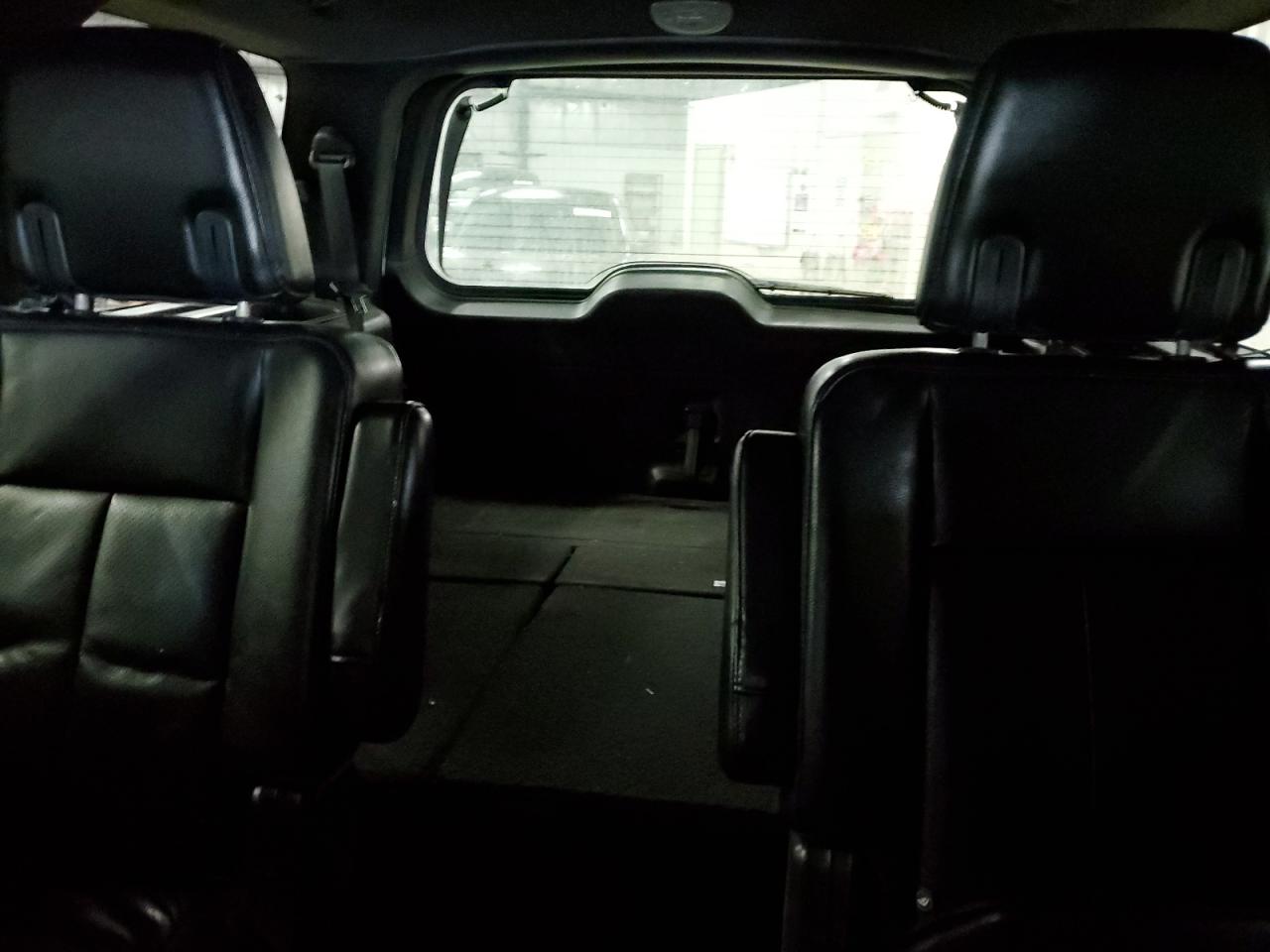 2013 Ford Expedition - Image 10