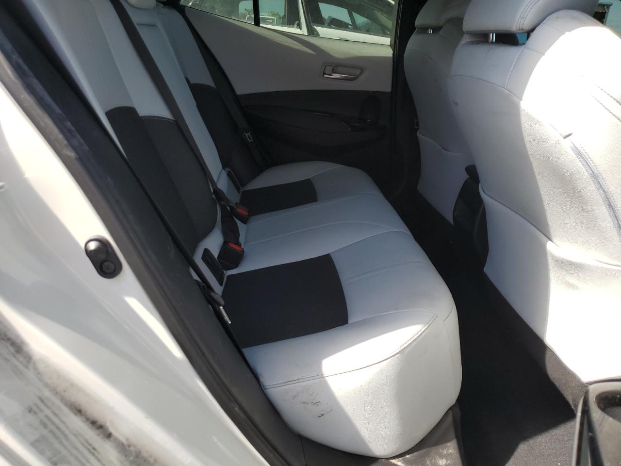 2020 Toyota Corolla - Image 10