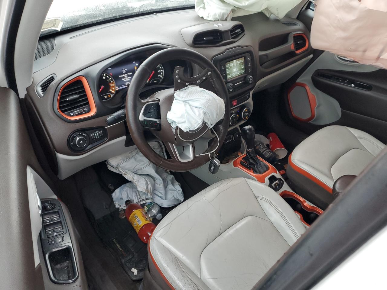 2015 Jeep Renegade - Image 8