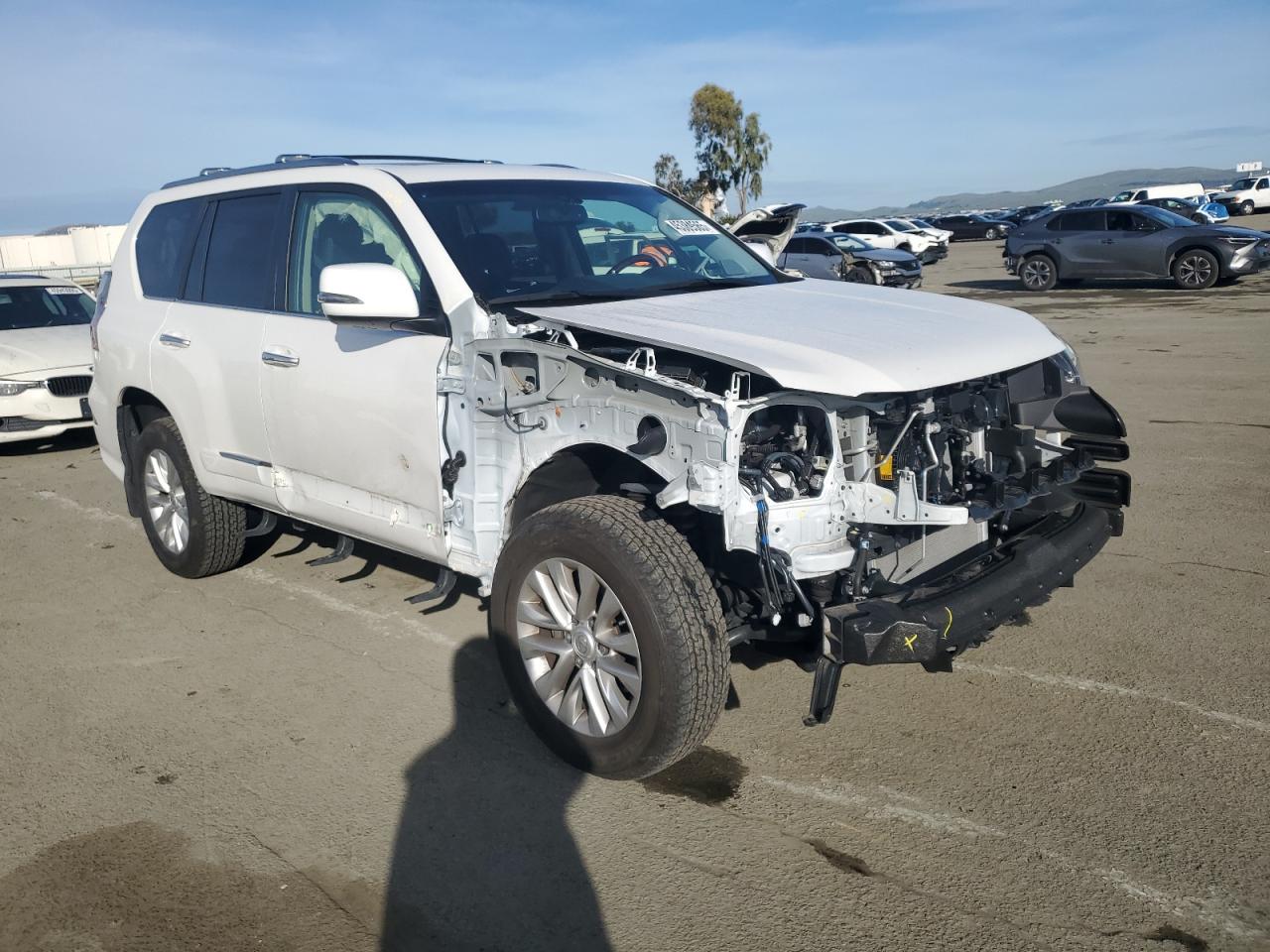 2016 Lexus GX - Image 4