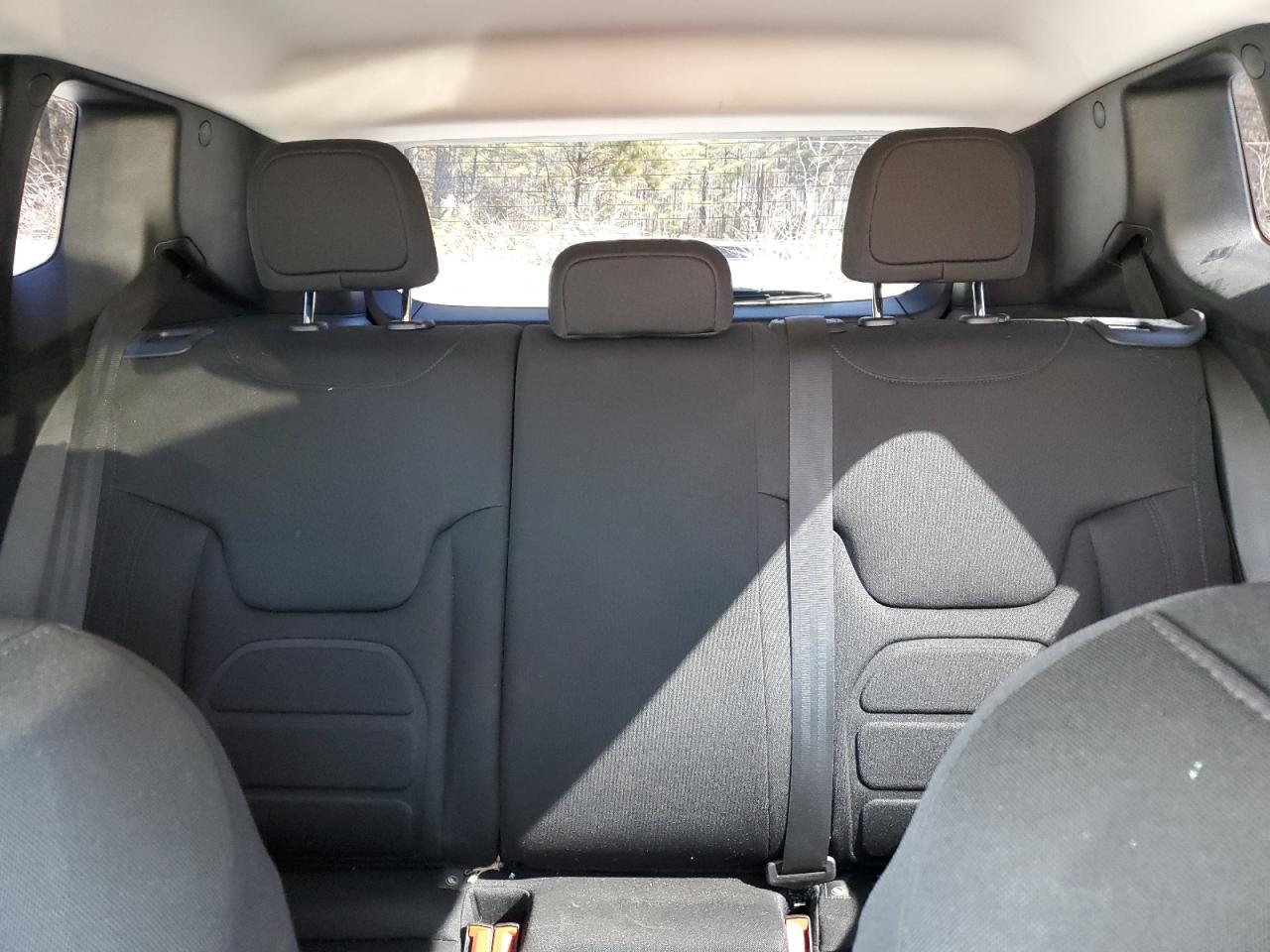 2018 Jeep Renegade - Image 10