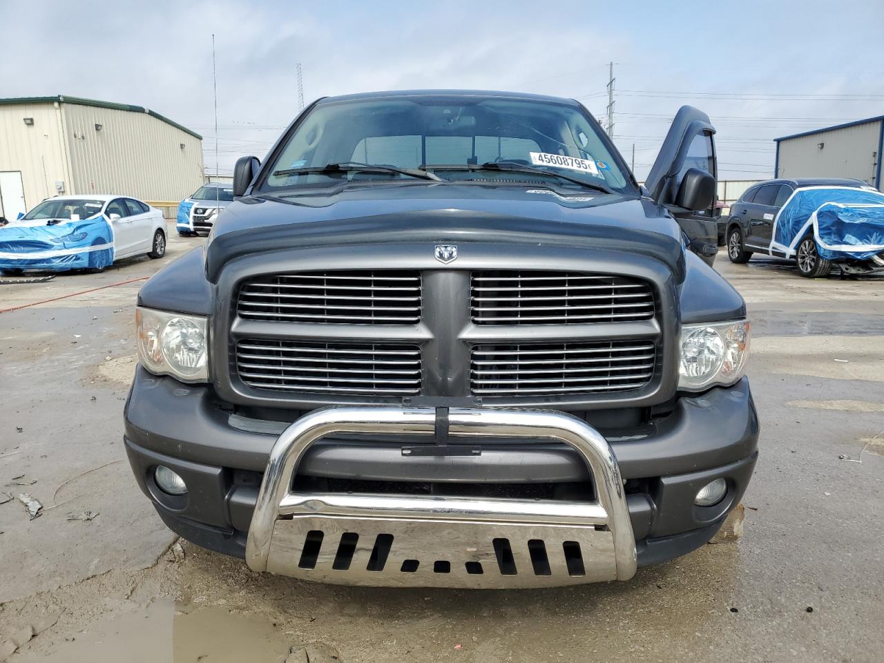 2004 Dodge RAM - Image 5