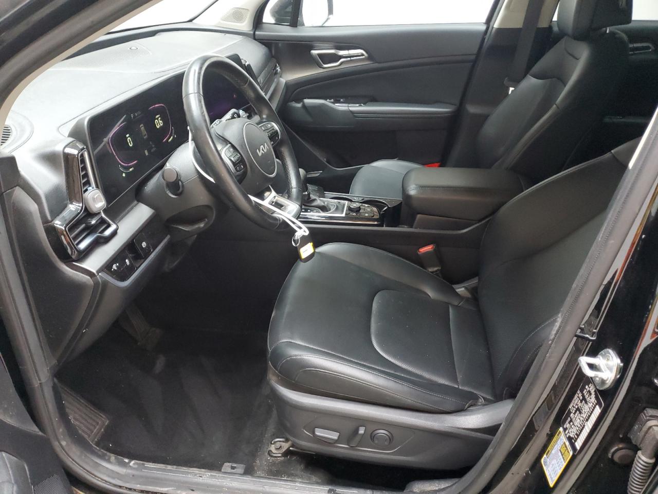 2023 Kia Sportage - Image 7