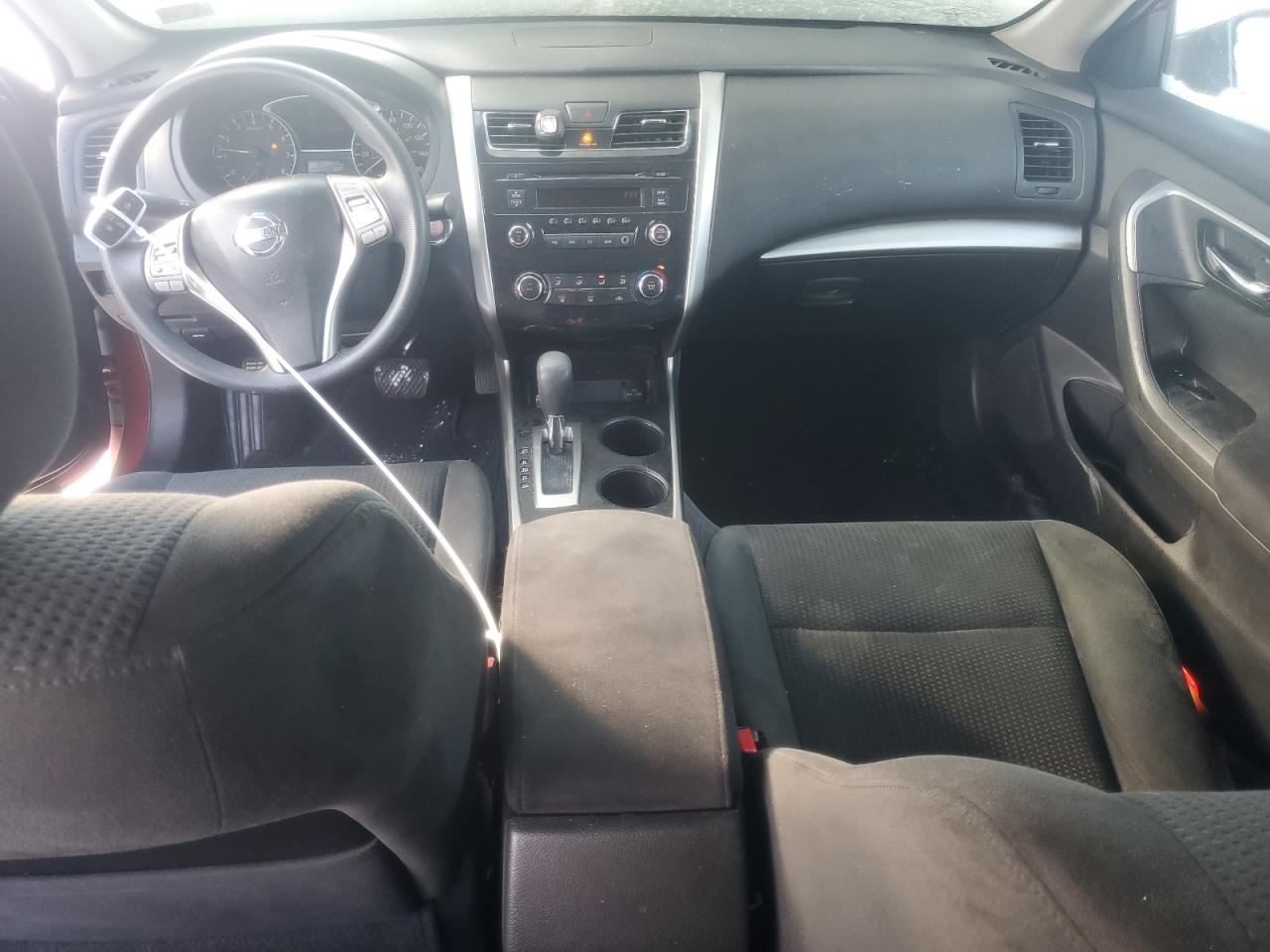 2015 Nissan Altima - Image 8