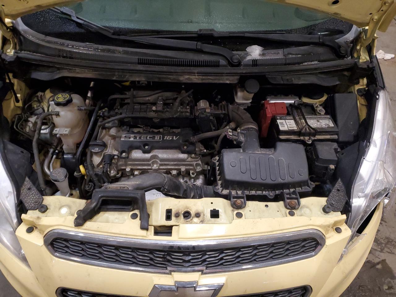 2014 Chevrolet Spark - Image 12