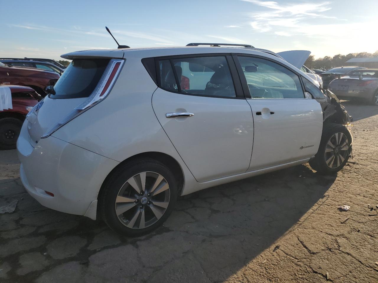 2013 Nissan Leaf - Image 3