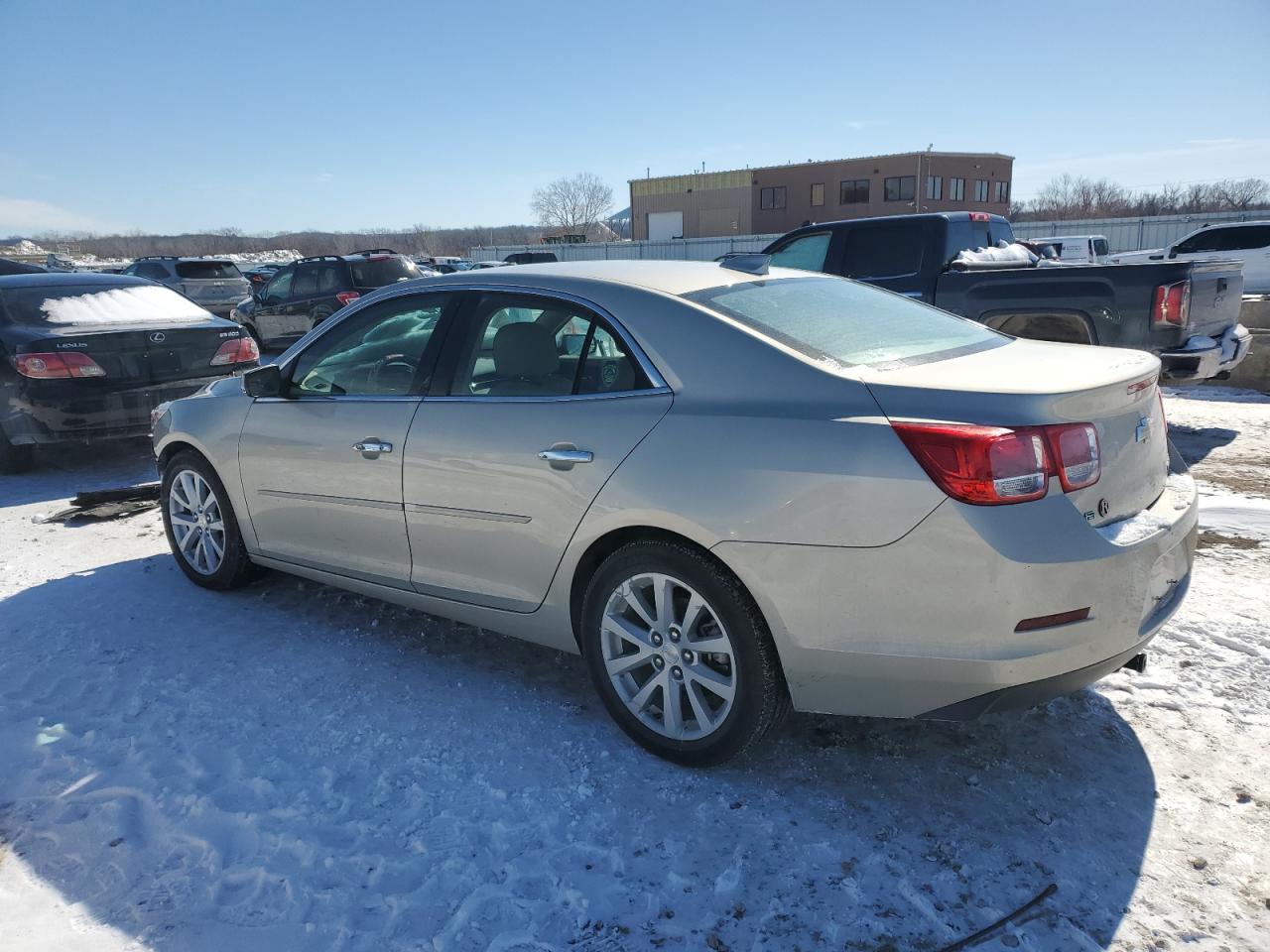 2015 Chevrolet Malibu - Image 2