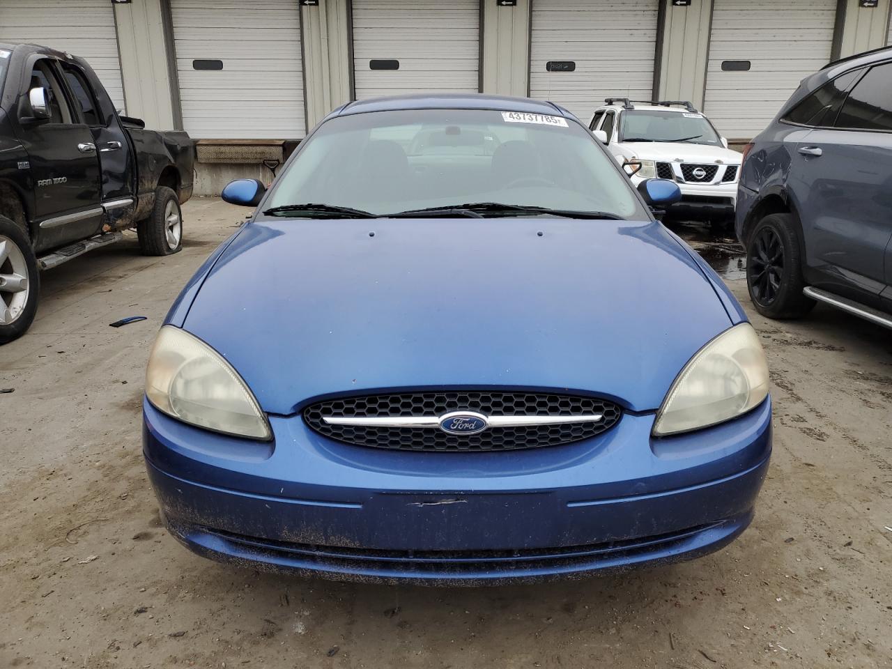 2003 Ford Taurus - Image 5