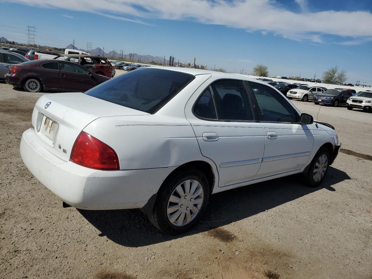 2006 Nissan Sentra - Image 3