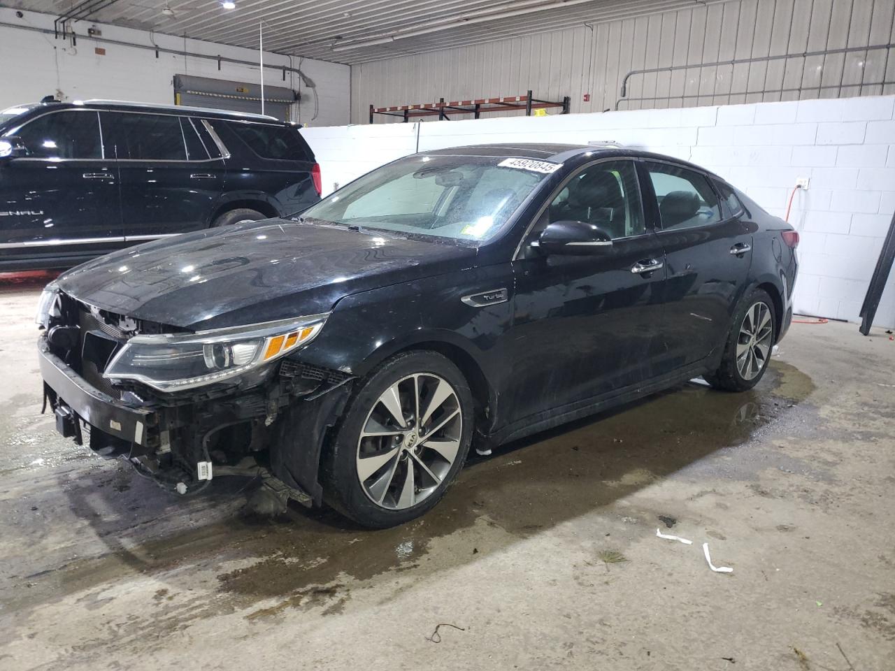2016 Kia Optima - Image 1