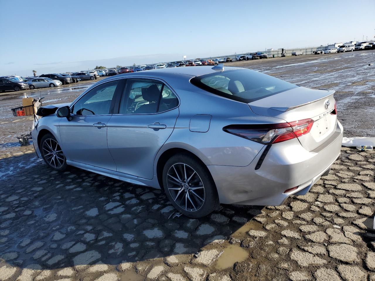 2024 Toyota Camry - Image 2