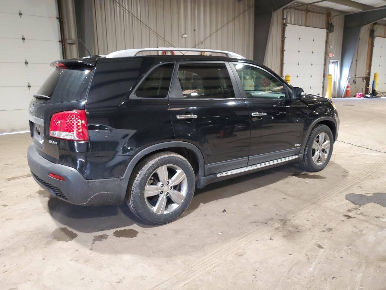 2012 Kia Sorento - Image 3