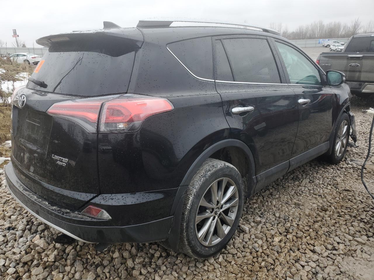 2016 Toyota RAV 4 - Image 3