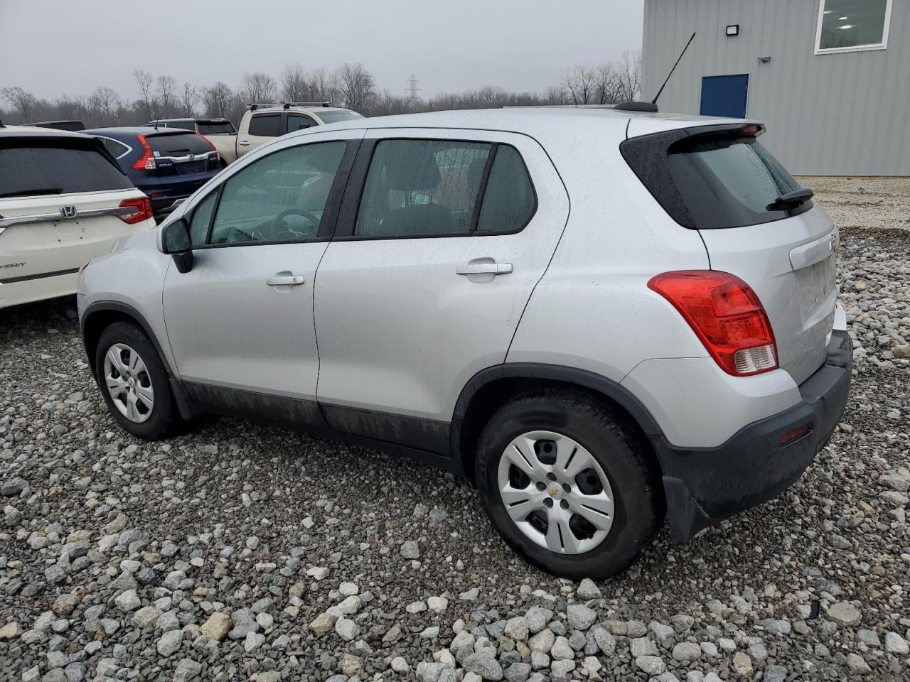 2016 Chevrolet Trax - Image 2