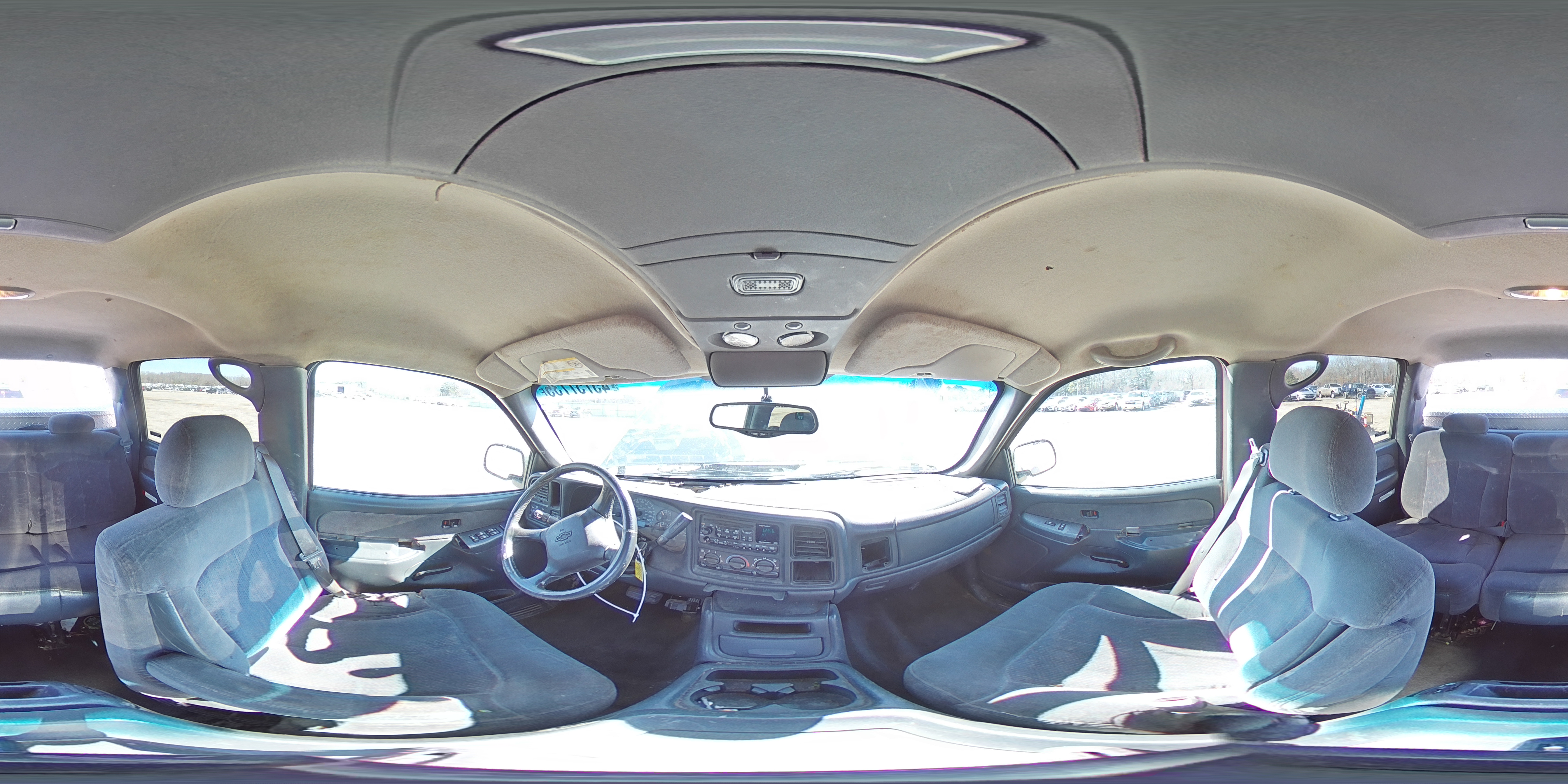 2001 Chevrolet Silverado - Image 13